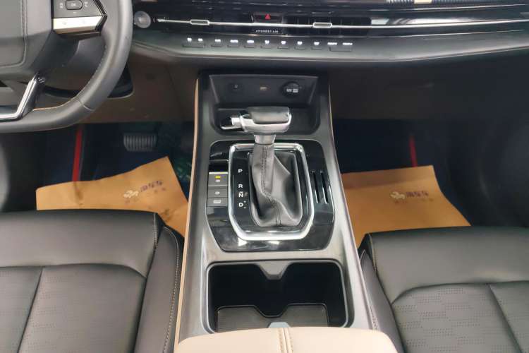 Used CHANGAN CS55PLUS 2022 2nd Generation 1.5T DCT Excellence Edition Gear Lever