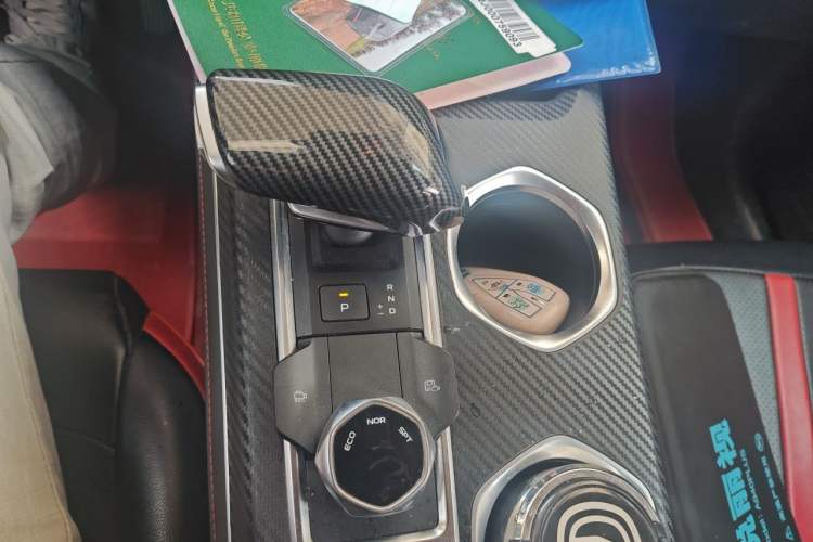 Used CHANGAN CS55PLUS 2022 Blue Whale Edition 1.5T DCT Prestige Model Gear Lever