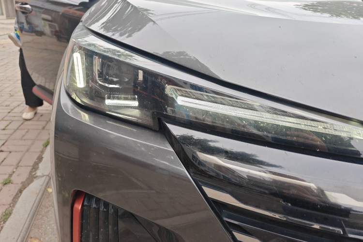 Used CHANGAN CS55PLUS 2022 2nd Generation 1.5T DCT Prestige Version Right Front Headlight