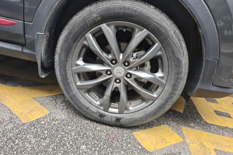 Used CHANGAN CS55PLUS 2022 Blue Whale Edition 1.5T DCT Luxury Model Right Front Wheel Hub