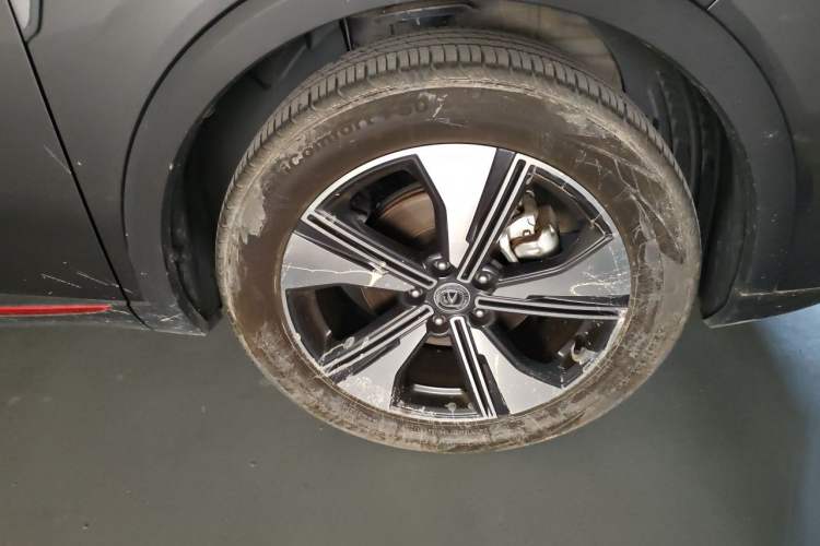 Used CHANGAN CS55PLUS 2022 2nd Generation 1.5T DCT Luxury Version Right Front Wheel Hub