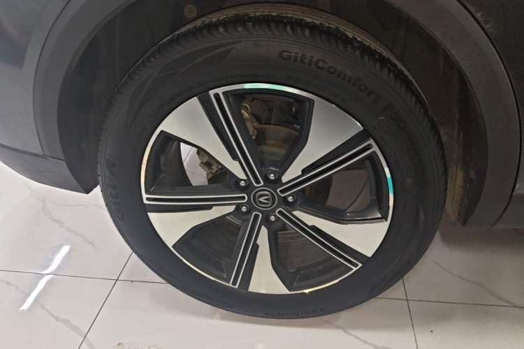 Used CHANGAN CS55PLUS 2022 2nd Generation 1.5T DCT Luxury Version Right Rear Wheel Hub