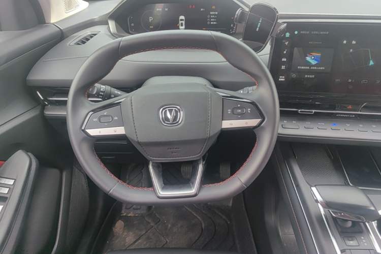 Used CHANGAN CS55PLUS 2022 2nd Generation 1.5T DCT Prestige Version Steering Wheel