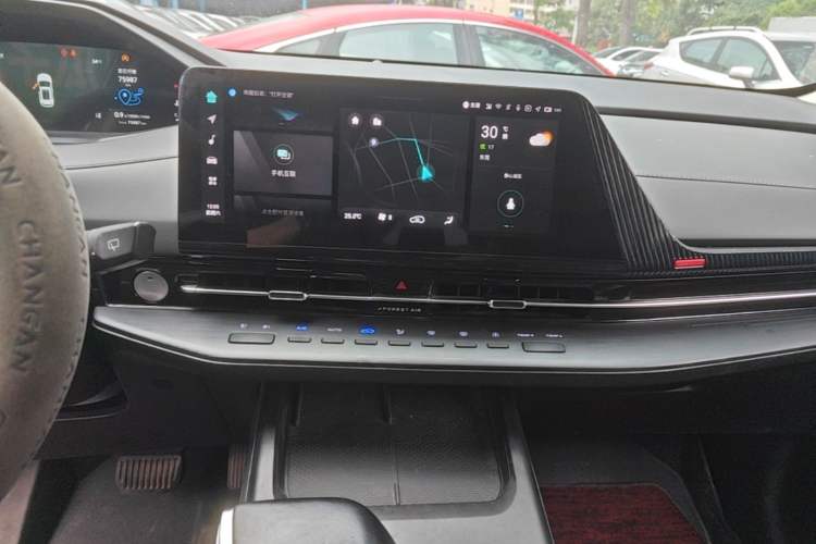 Used CHANGAN CS55PLUS 2022 2nd Generation 1.5T DCT Navigation Edition Audio And AC Panel