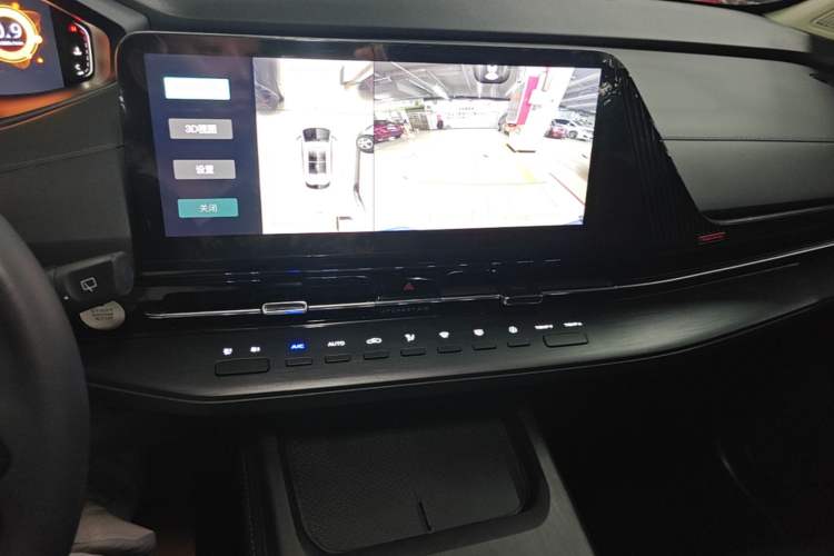Used CHANGAN CS55PLUS 2022 2nd Generation 1.5T DCT Navigation Edition Audio And AC Panel