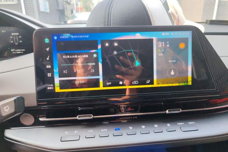 Used CHANGAN CS55PLUS 2022 2nd Generation 1.5T DCT Prestige Version Audio And AC Panel