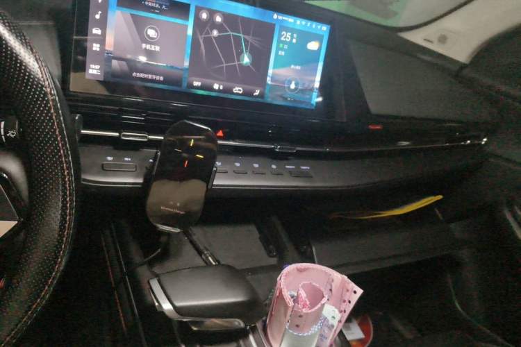 Used CHANGAN CS55PLUS 2022 2nd Generation 1.5T DCT Prestige Version Audio And AC Panel