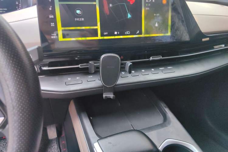 Used CHANGAN CS55PLUS 2022 2nd Generation 1.5T DCT Prestige Version Audio And AC Panel