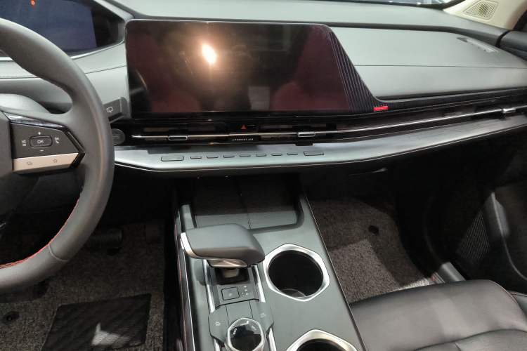 Used CHANGAN CS55PLUS 2022 2nd Generation 1.5T DCT Prestige Version Audio And AC Panel