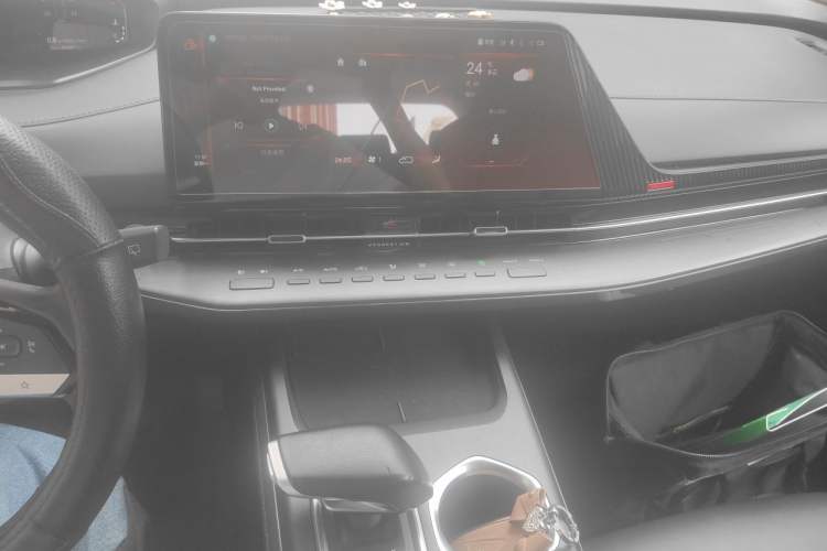 Used CHANGAN CS55PLUS 2022 2nd Generation 1.5T DCT Luxury Version Audio And AC Panel