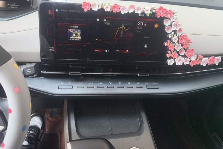 Used CHANGAN CS55PLUS 2022 2nd Generation 1.5T DCT Prestige Version Audio And AC Panel