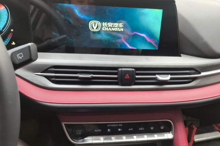 Used CHANGAN CS55PLUS 2022 Blue Whale Edition 1.5T DCT Luxury Model Audio And AC Panel