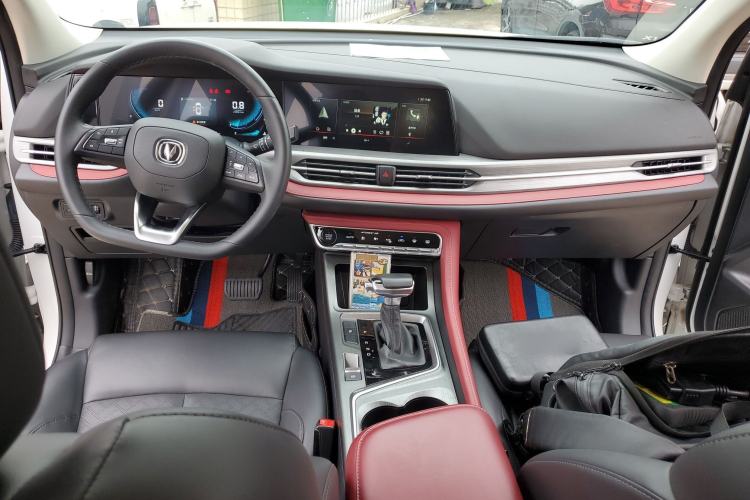 Used CHANGAN CS55PLUS 2022 Blue Whale Edition 1.5T DCT Luxury Model Center Console