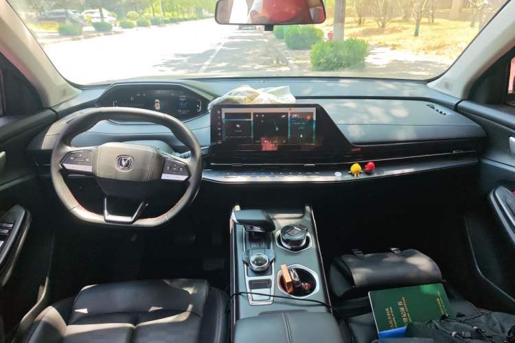 Used CHANGAN CS55PLUS 2022 2nd Generation 1.5T DCT Prestige Version Center Console