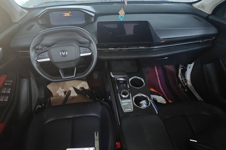 Used CHANGAN CS55PLUS 2022 2nd Generation 1.5T DCT Prestige Version Center Console