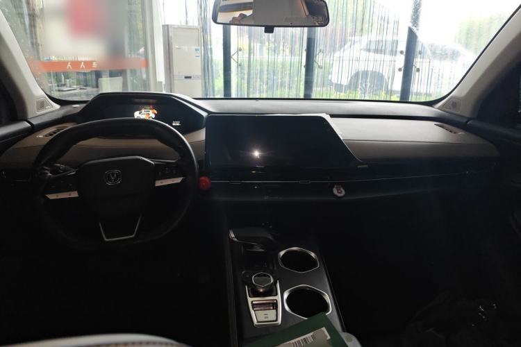 Used CHANGAN CS55PLUS 2022 2nd Generation 1.5T DCT Prestige Version Center Console