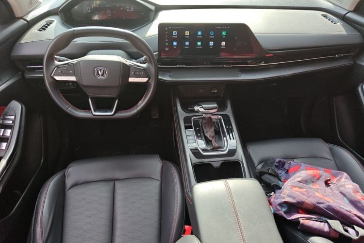 Used CHANGAN CS55PLUS 2022 2nd Generation 1.5T DCT Excellence Edition Center Console