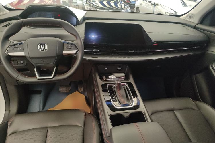 Used CHANGAN CS55PLUS 2022 2nd Generation 1.5T DCT Luxury Version Center Console