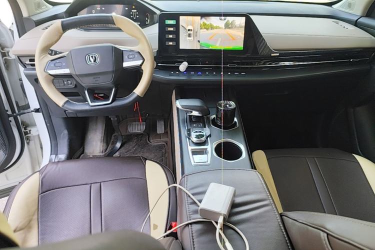 Used CHANGAN CS55PLUS 2022 2nd Generation 1.5T DCT Prestige Version Center Console