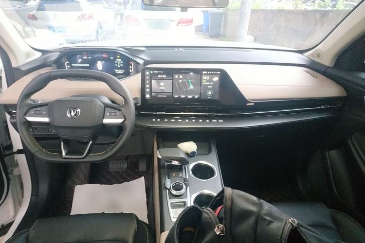 Used CHANGAN CS55PLUS 2022 2nd Generation 1.5T DCT Prestige Version Center Console
