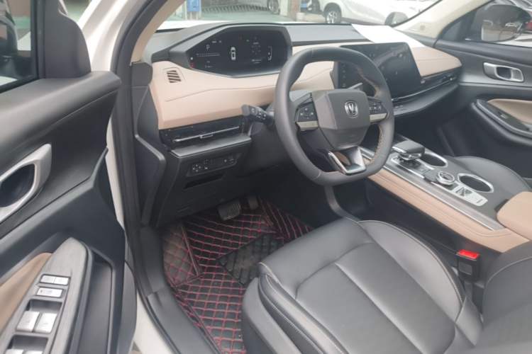 Used CHANGAN CS55PLUS 2022 2nd Generation 1.5T DCT Prestige Version Driver Seat