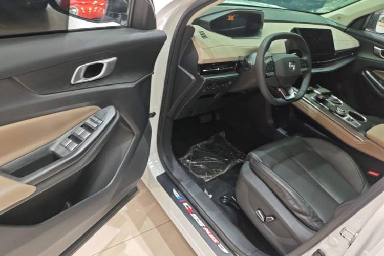 Used CHANGAN CS55PLUS 2022 2nd Generation 1.5T DCT Prestige Version Driver Seat