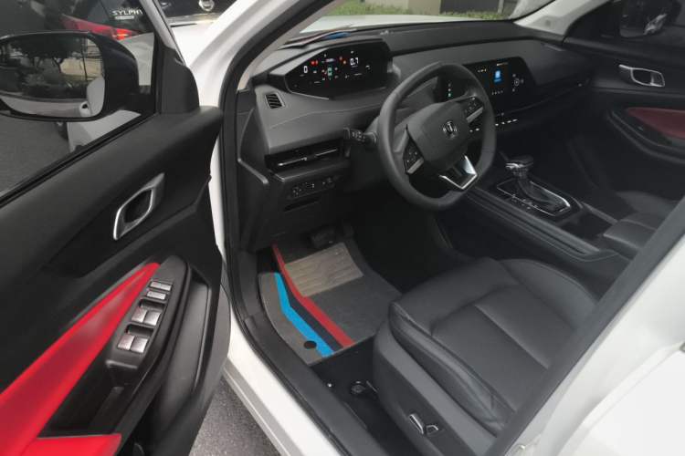 Used CHANGAN CS55PLUS 2022 2nd Generation 1.5T DCT Luxury Version Driver Seat
