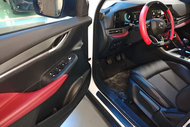 Used CHANGAN CS55PLUS 2022 Blue Whale Edition 1.5T Manual Luxury Model Driver Seat