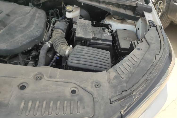 Used CHANGAN CS55PLUS 2022 Blue Whale Edition 1.5T DCT Luxury Model Engine Bay Left