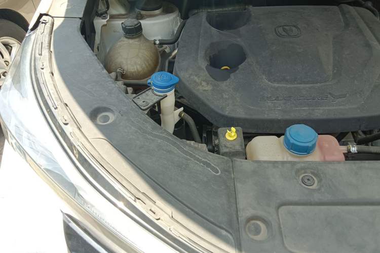 Used CHANGAN CS55PLUS 2022 2nd Generation 1.5T DCT Prestige Version Engine Bay Right
