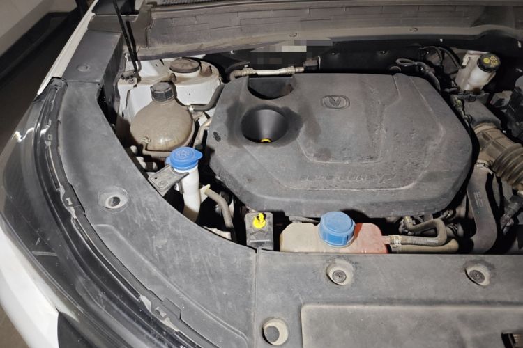 Used CHANGAN CS55PLUS 2022 2nd Generation 1.5T DCT Navigation Edition Engine Bay Right