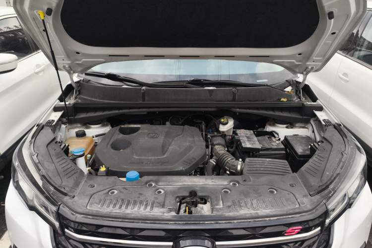 Used CHANGAN CS55PLUS 2022 Blue Whale Edition 1.5T DCT Luxury Model Engine Bay