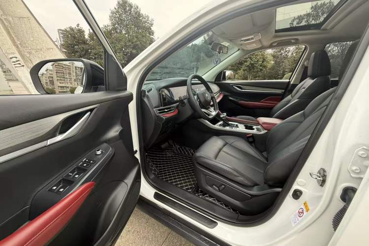 Used CHANGAN CS55PLUS 2022 Blue Whale Edition 1.5T DCT Luxury Model Exterior 8