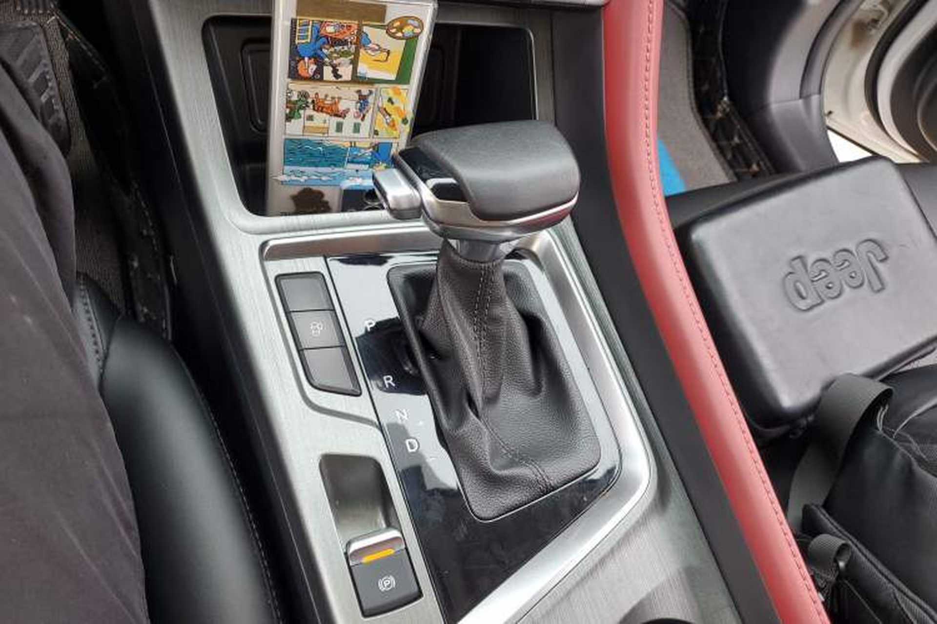 Used CHANGAN CS55PLUS 2022 Blue Whale Edition 1.5T DCT Luxury Model Gear Lever