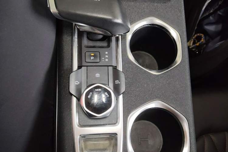 Used CHANGAN CS55PLUS 2022 2nd Generation 1.5T DCT Navigation Edition Gear Lever