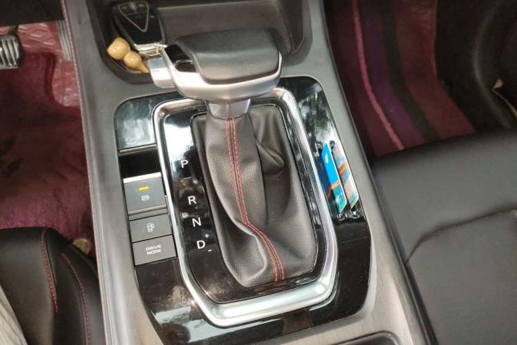 Used CHANGAN CS55PLUS 2022 2nd Generation 1.5T DCT Luxury Version Gear Lever