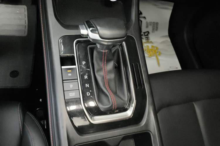 Used CHANGAN CS55PLUS 2022 2nd Generation 1.5T DCT Luxury Version Gear Lever