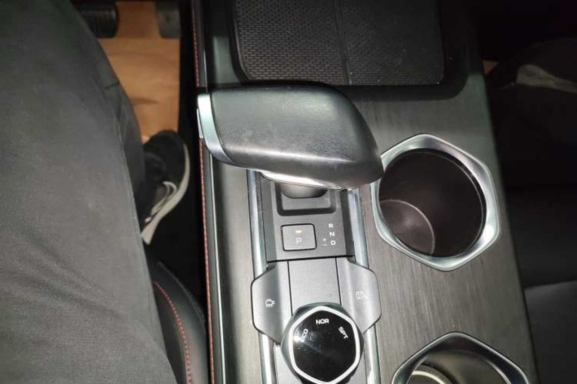 Used CHANGAN CS55PLUS 2022 2nd Generation 1.5T DCT Prestige Version Gear Lever