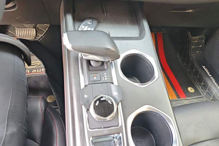 Used CHANGAN CS55PLUS 2022 2nd Generation 1.5T DCT Prestige Version Gear Lever