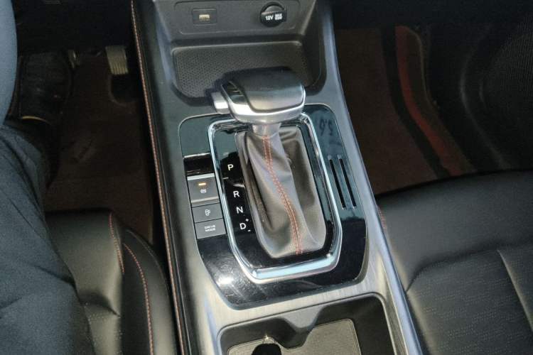 Used CHANGAN CS55PLUS 2022 2nd Generation 1.5T DCT Excellence Edition Gear Lever