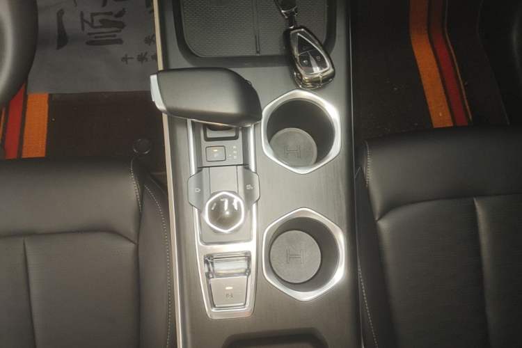 Used CHANGAN CS55PLUS 2022 2nd Generation 1.5T DCT Luxury Version Gear Lever