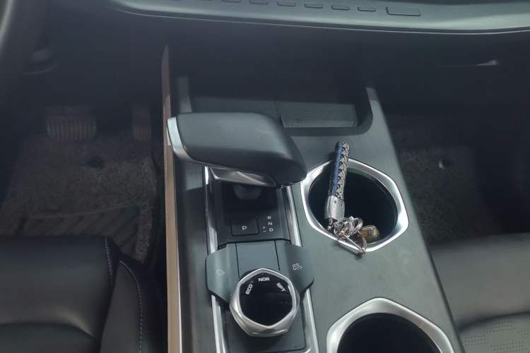 Used CHANGAN CS55PLUS 2022 2nd Generation 1.5T DCT Prestige Version Gear Lever