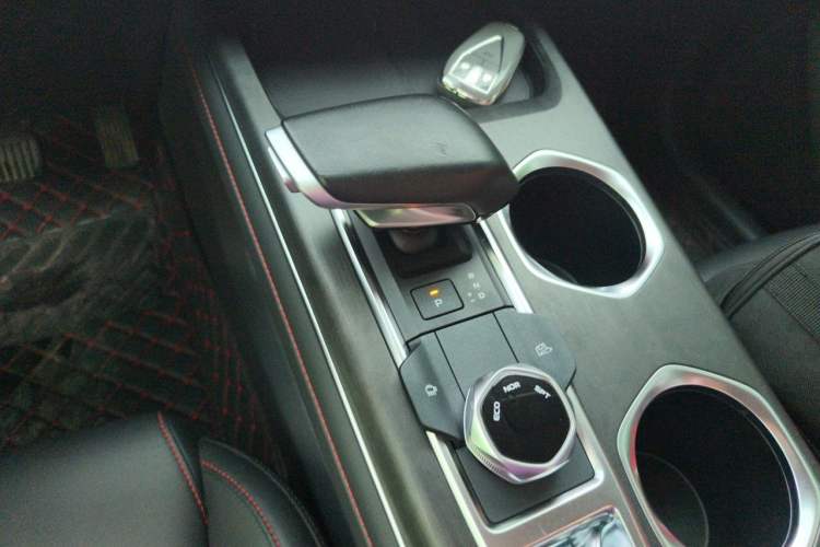 Used CHANGAN CS55PLUS 2022 2nd Generation 1.5T DCT Prestige Version Gear Lever