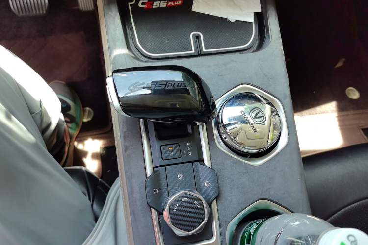 Used CHANGAN CS55PLUS 2022 2nd Generation 1.5T DCT Navigation Edition Gear Lever