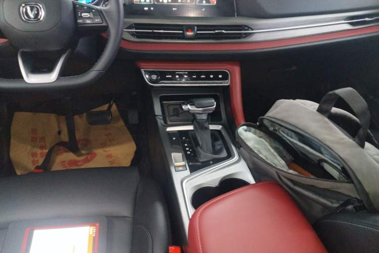 Used CHANGAN CS55PLUS 2022 Blue Whale Edition 1.5T DCT Luxury Model Gear Lever