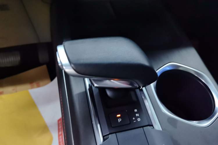 Used CHANGAN CS55PLUS 2022 2nd Generation 1.5T DCT Prestige Version Gear Lever