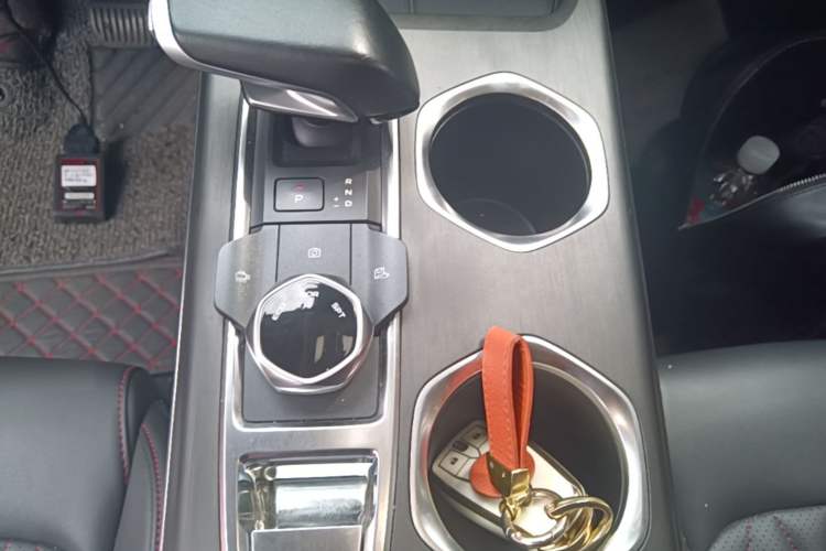 Used CHANGAN CS55PLUS 2022 2nd Generation 1.5T DCT Navigation Edition Gear Lever