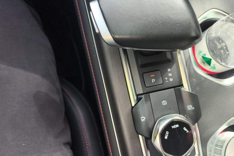 Used CHANGAN CS55PLUS 2022 2nd Generation 1.5T DCT Navigation Edition Gear Lever