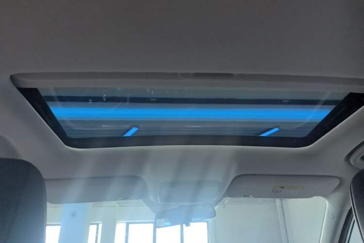 Used CHANGAN CS55PLUS 2022 Blue Whale Edition 1.5T DCT Luxury Model Headliner