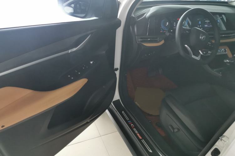 Used CHANGAN CS55PLUS 2022 Blue Whale Edition 1.5T DCT Luxury Model Interior 3